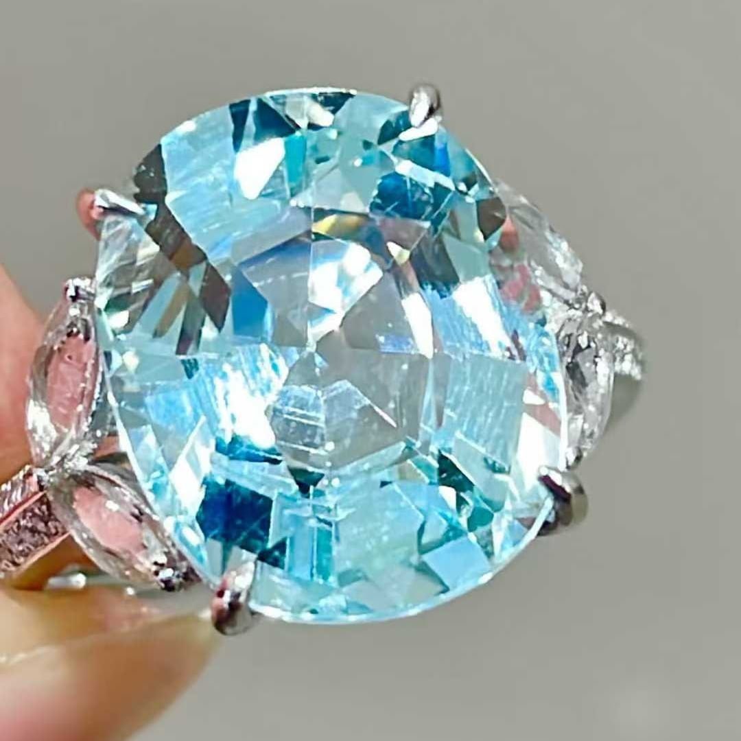 14k Gold 7.3 Ct Natural Aquamarine & Diamond & Sapphire Ring - 2