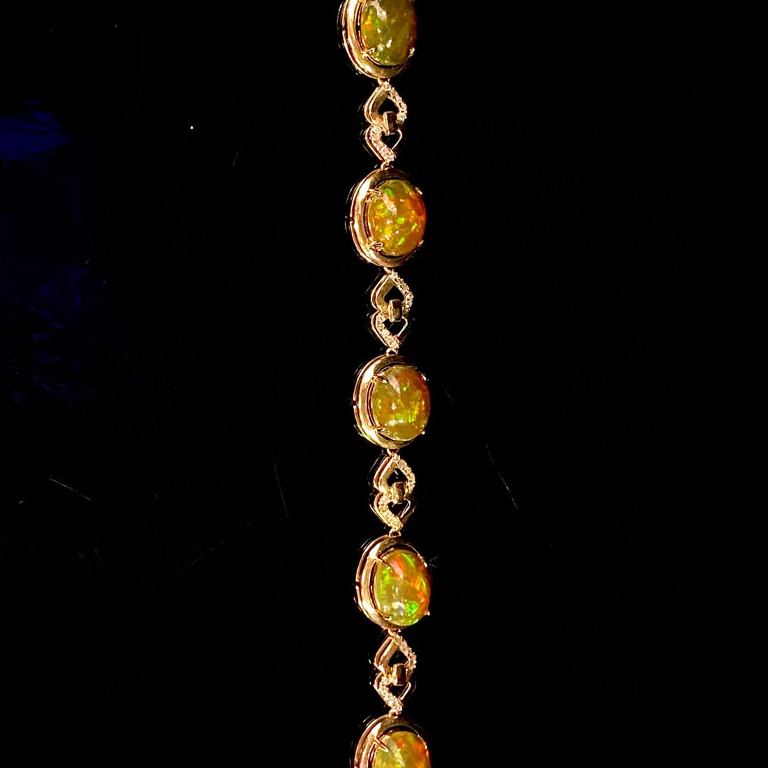 14k Gold 4.45 Ct Natural Opal & Diamond Bracelet - 3