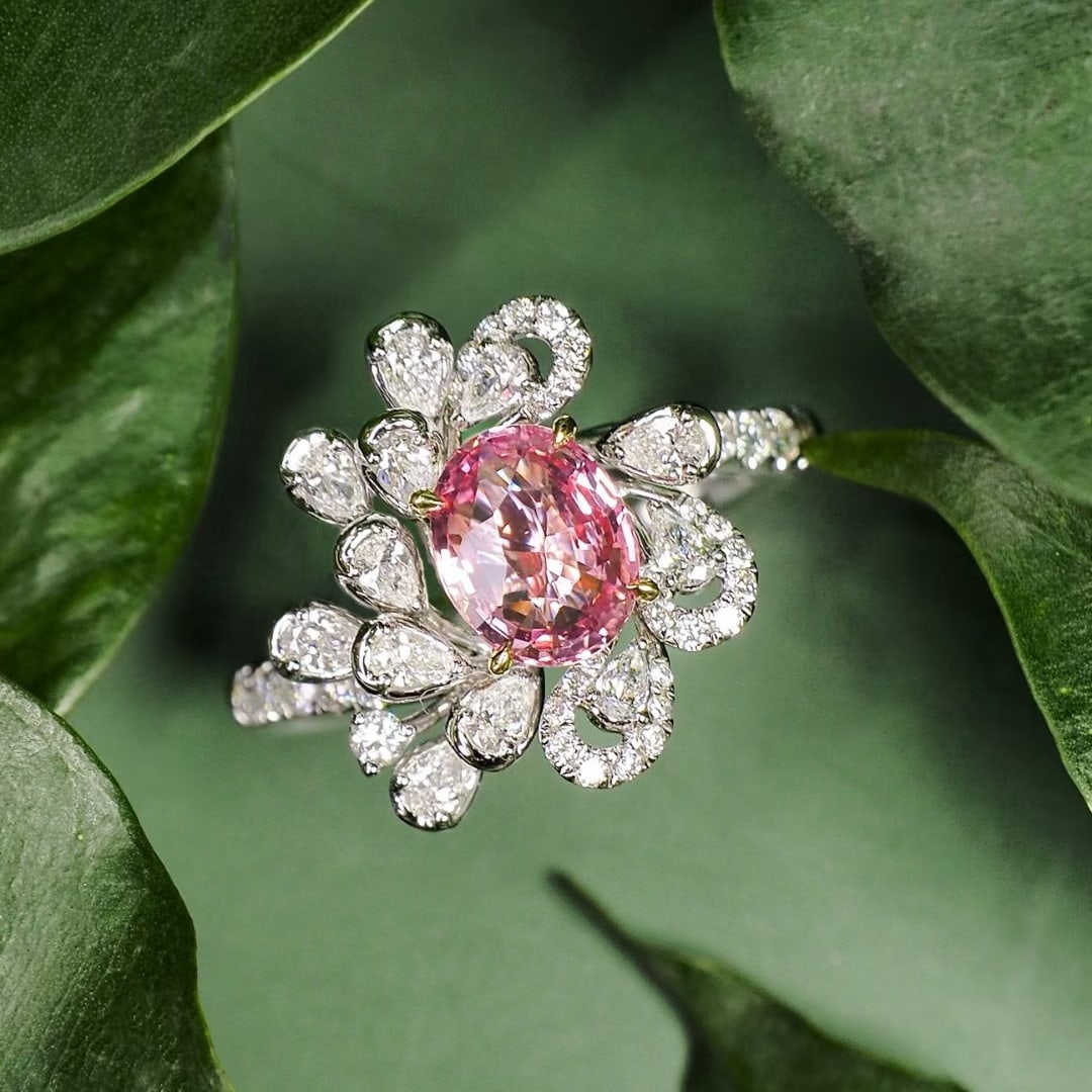 14k Gold 1.55 Ct Natural Padparadscha Sapphire & Diamond Ring - 4