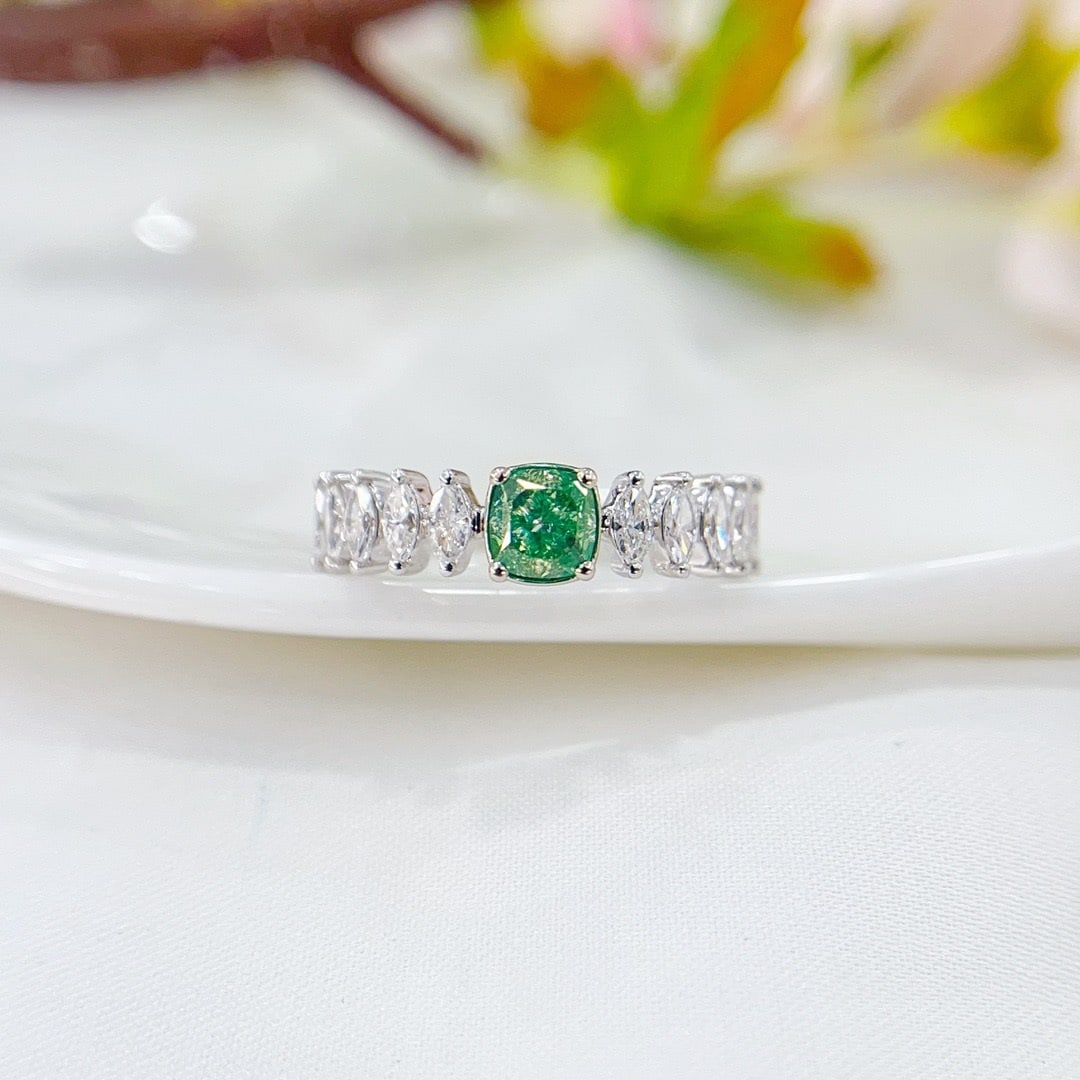 14k Gold 0.93 Ctw Natural Green Diamond & Diamond Ring: Ref:231094015 // gold content:14k gold // ring size:7. 25us // // main gemstone:green diamond // shape:cushion // carat weight:0. 50ct // color:green // treatment:natural // // adjacent gemstone 2 :