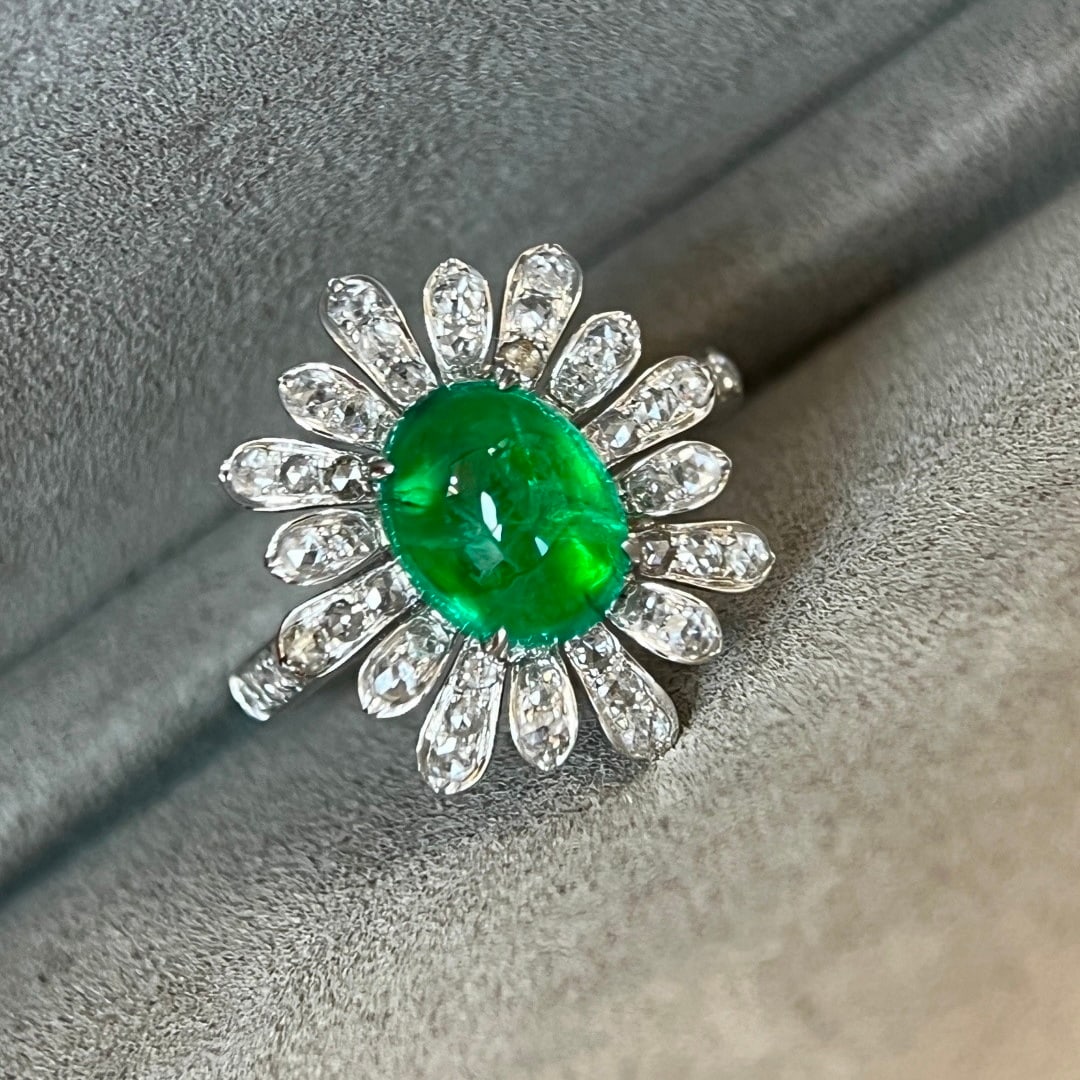 14k Gold 3.28 Ctw Vivid Green Natural Emerald & Diamond Ring - 3