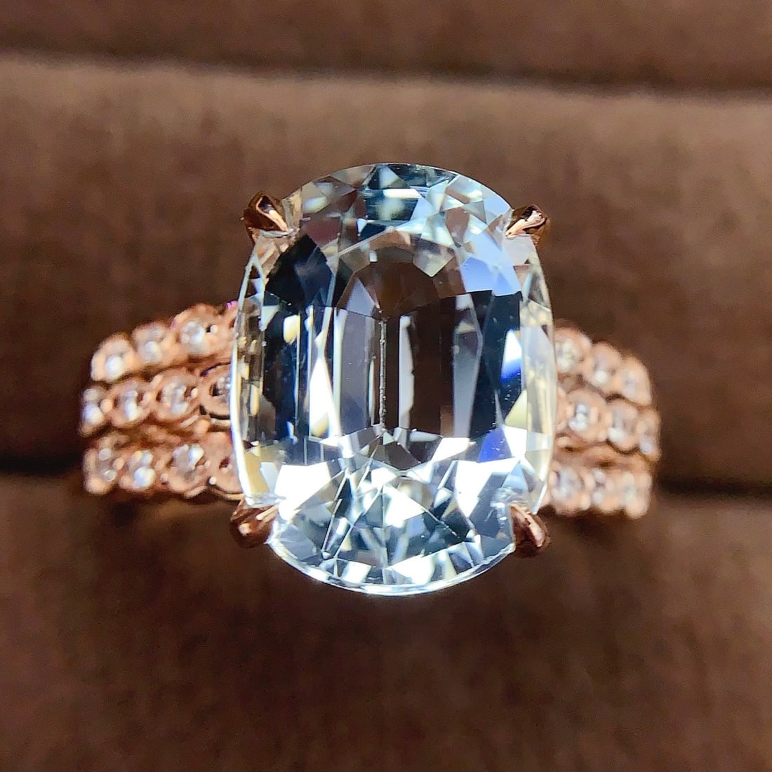 14k Gold 4.6 Ct Natural Aquamarine & Diamond Ring (1 of 6)