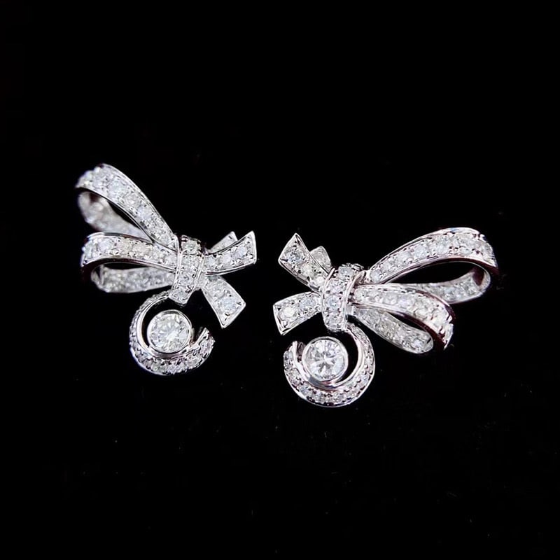 14k Gold 0.4 Ct Natural H Diamond Earrings: Ref:231094072 // gold content:14k gold // main gemstone:diamond // shape:round // carat weight:0. 4ct // clarity grade:vs-si // color:h // treatment:natural // cut grade:g // Condition: New Low