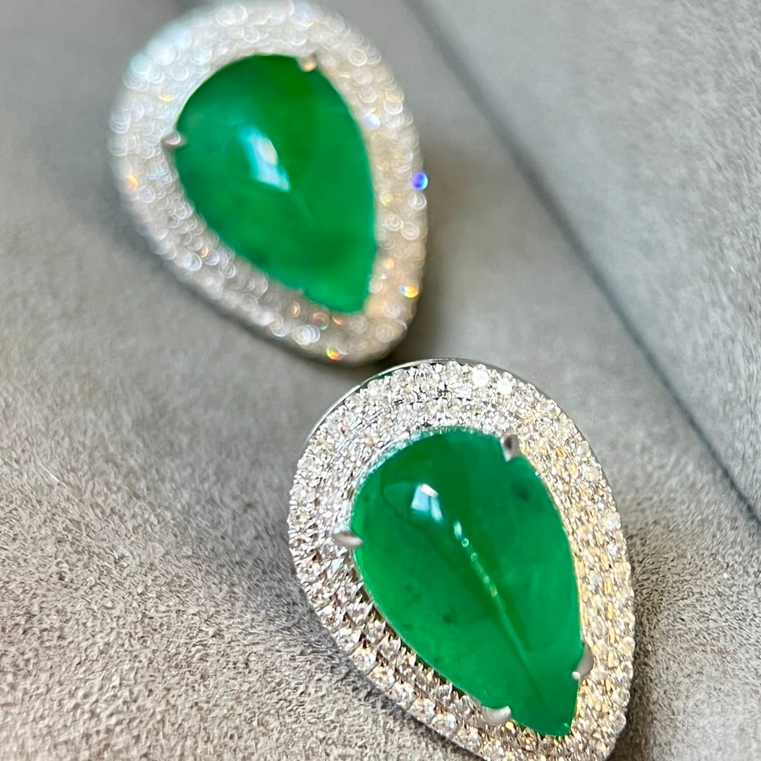 14k Gold 7.67 Ctw Vivid Green Natural Emerald & Diamond Earrings - 2