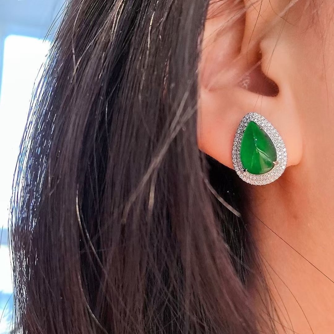 14k Gold 7.67 Ctw Vivid Green Natural Emerald & Diamond Earrings - 3