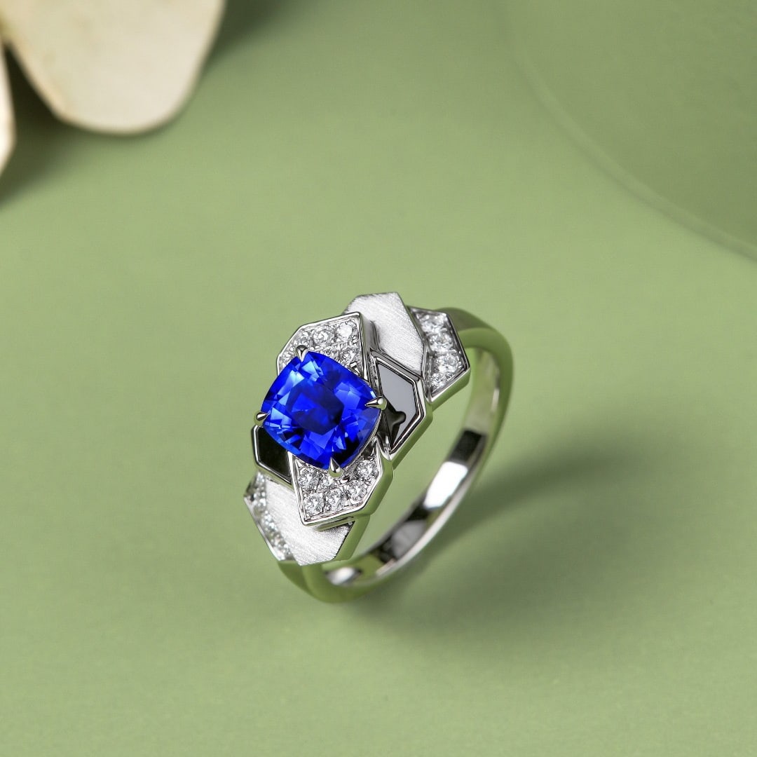 14k Gold 1.99 Ctw Natural Sapphire & Diamond Ring - 3