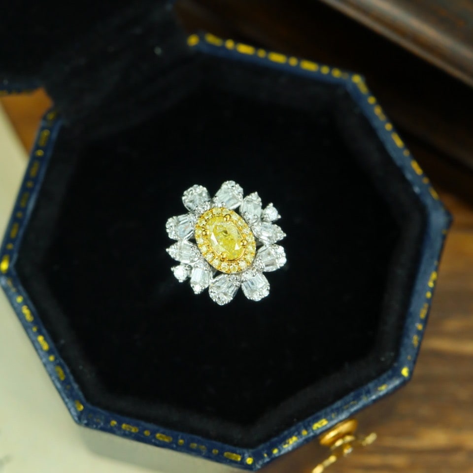 14k Gold 0.47 Ctw Natural Yellow Diamond & Diamond Ring - 6