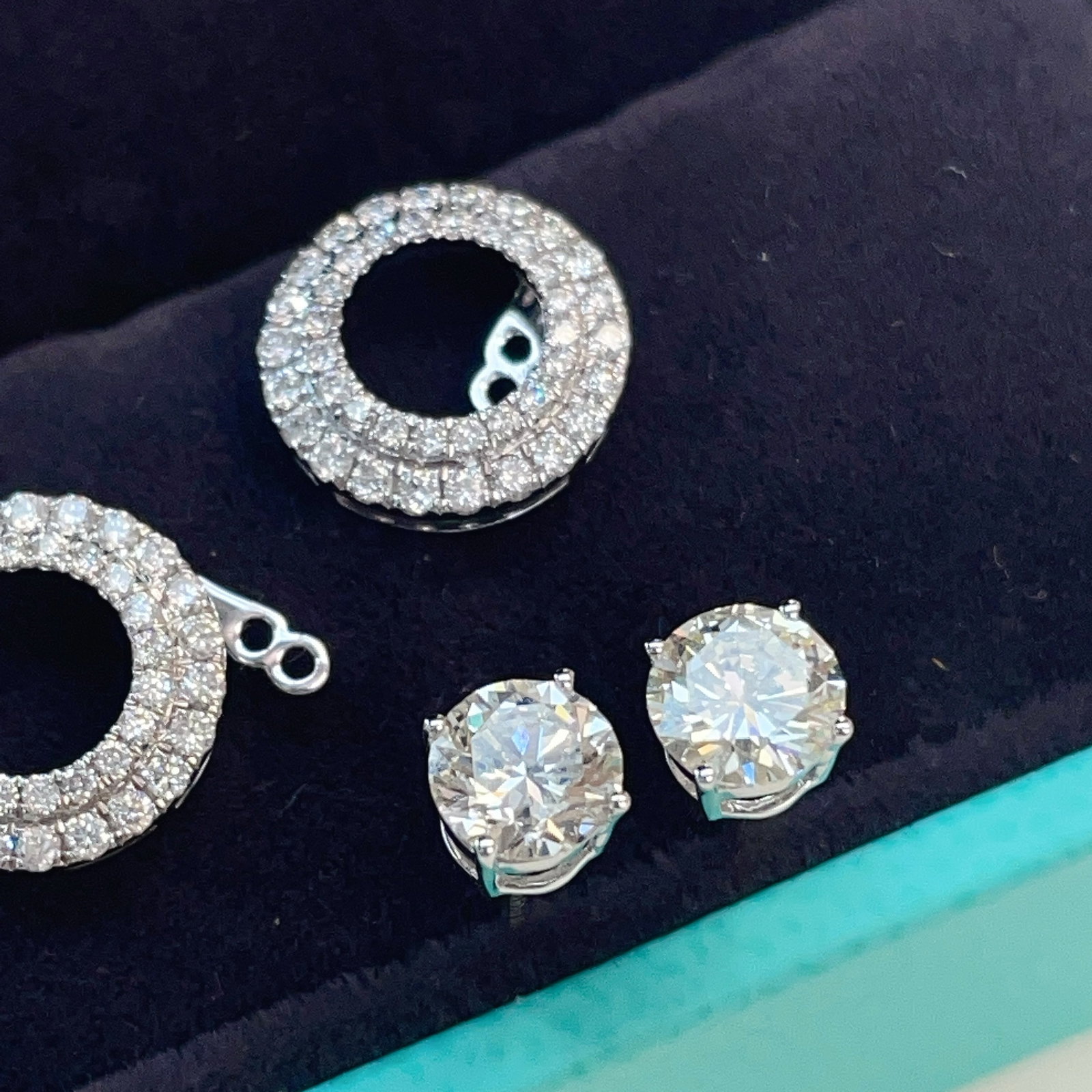 14k Gold 1.86 Ctw Natural H Diamond Earrings - 4