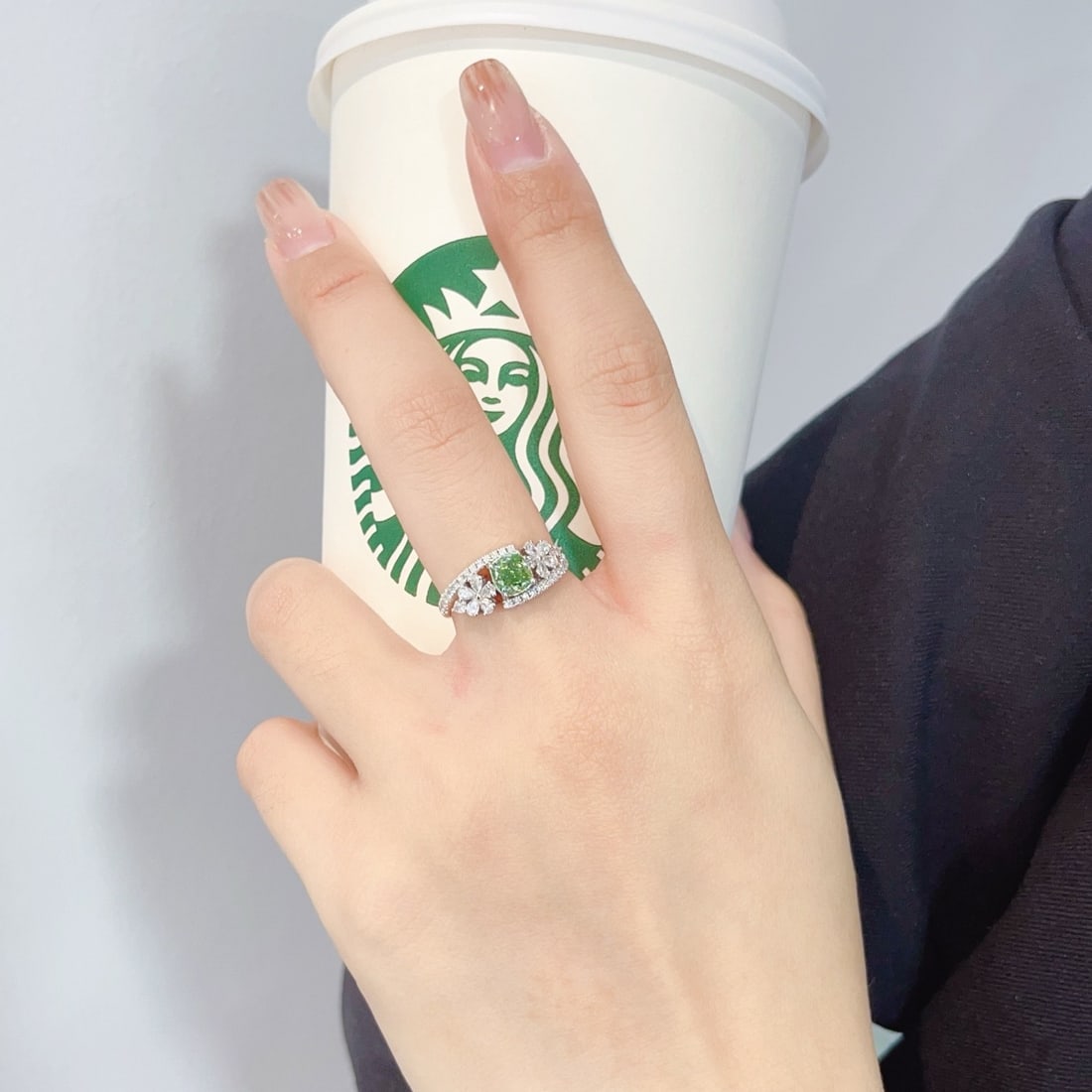 14k Gold 1.65 Ctw Natural Green Diamond & Diamond Ring - 4