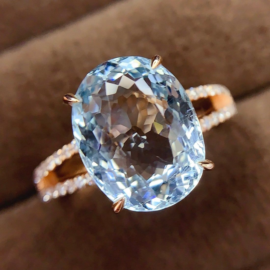 14k Gold 5.07 Ct Natural Aquamarine & Diamond Ring - 2