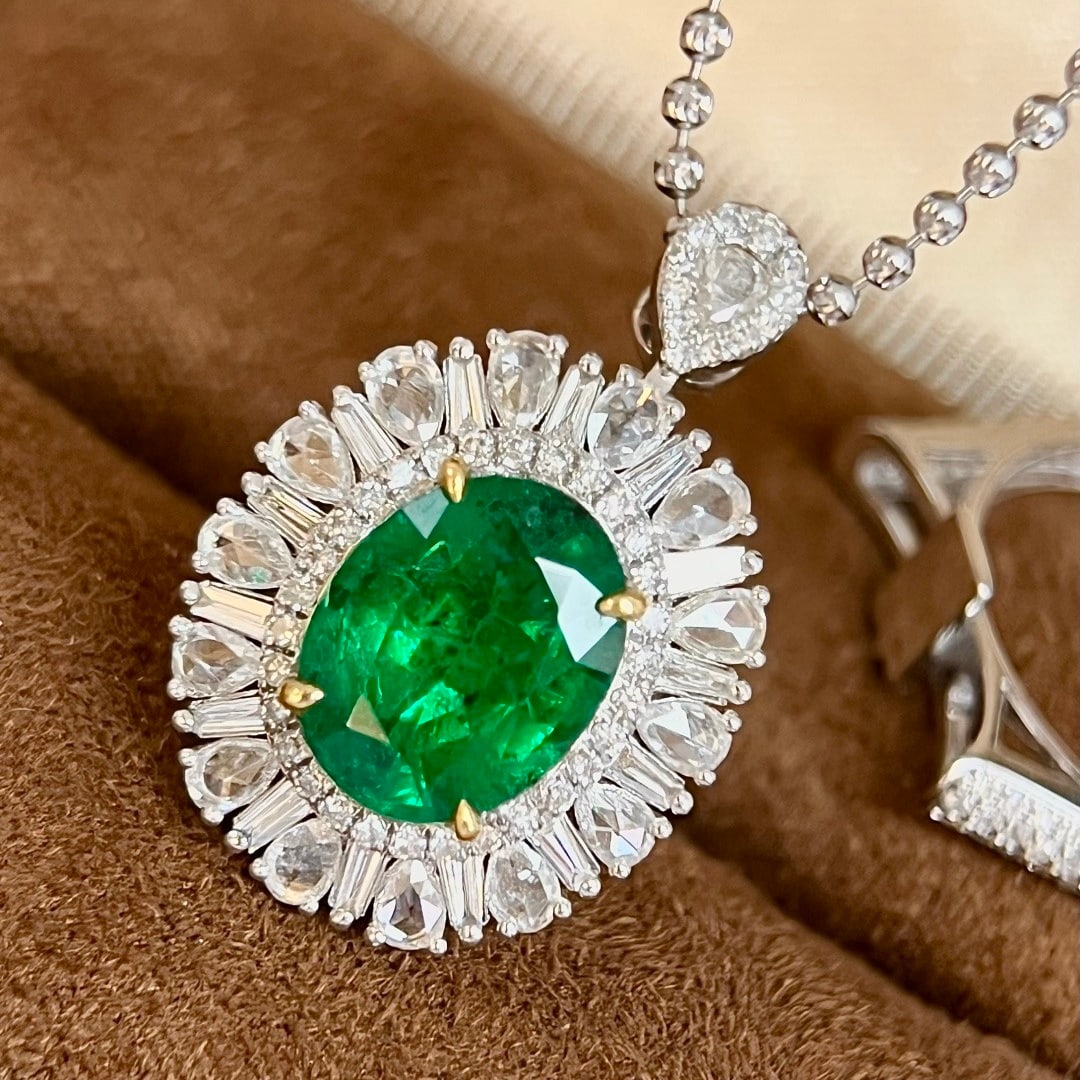 14k Gold 4.21 Ctw Vivid Green Natural Emerald & Diamond Pendant( Without Chain ) - 2