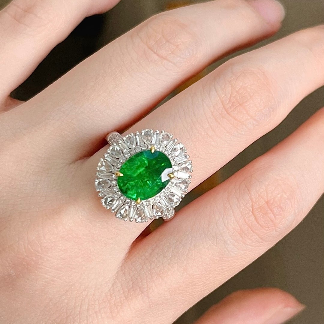 14k Gold 4.21 Ctw Vivid Green Natural Emerald & Diamond Pendant( Without Chain ) - 5