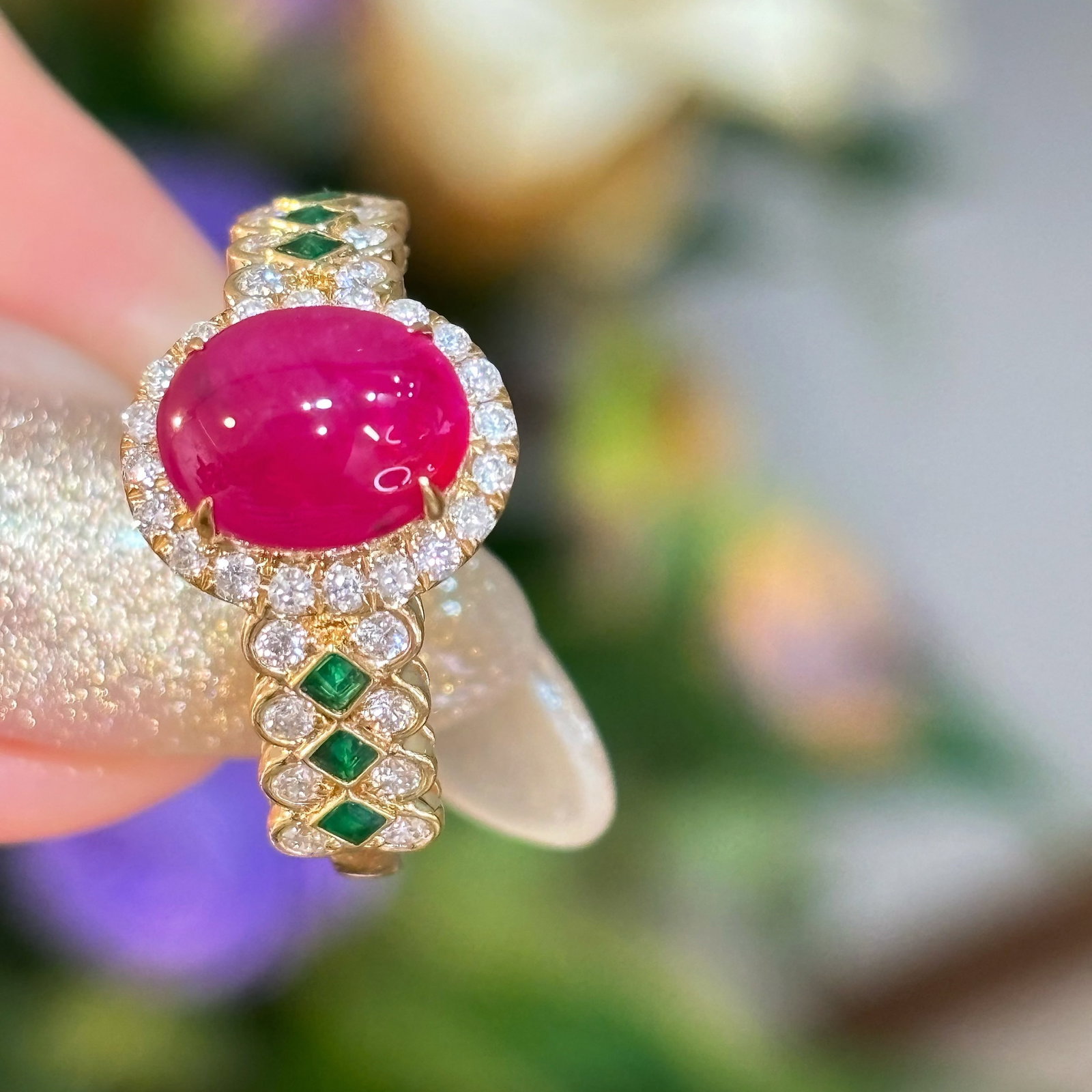 14k Gold 2.2 Ct Natural Ruby & Diamond & Emerald Ring - 2