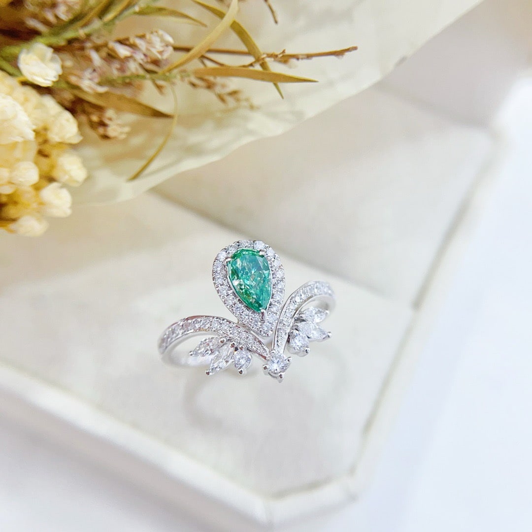14k Gold 0.82 Ctw Natural Green Diamond & Diamond Ring - 3