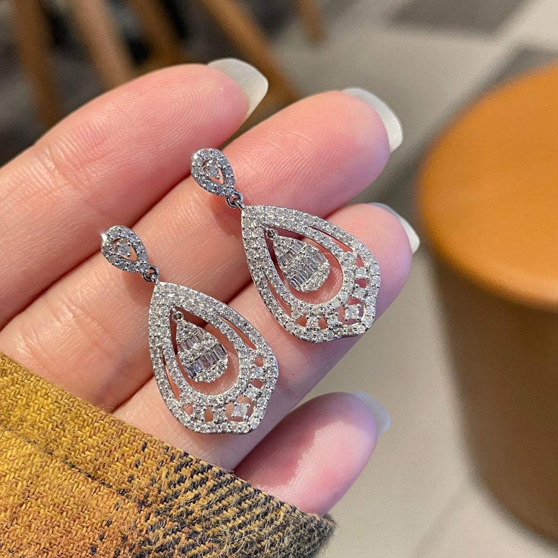 14k Gold 1 Ct Natural H Diamond Earrings - 2