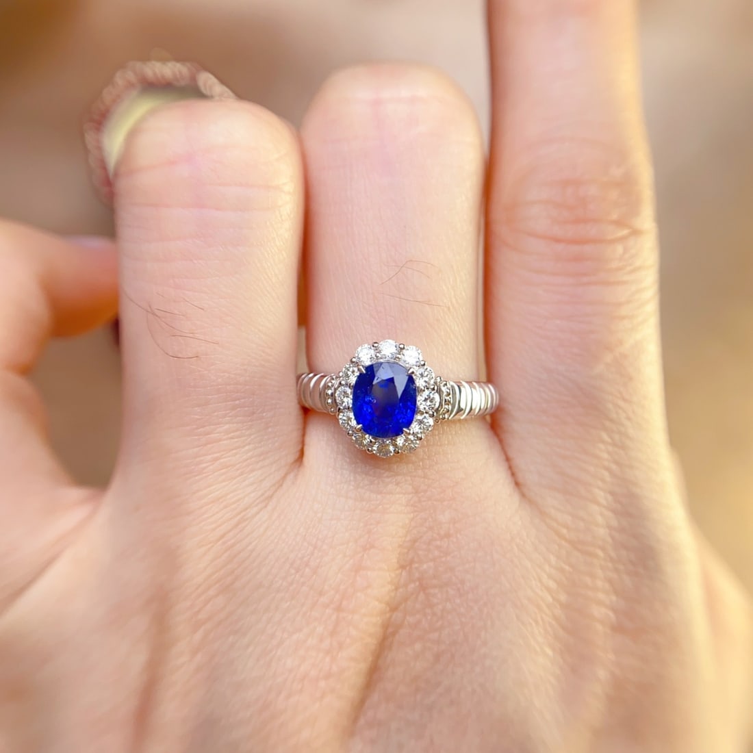 14k Gold 2.20 Ctw Natural Sapphire & Diamond Ring - 6