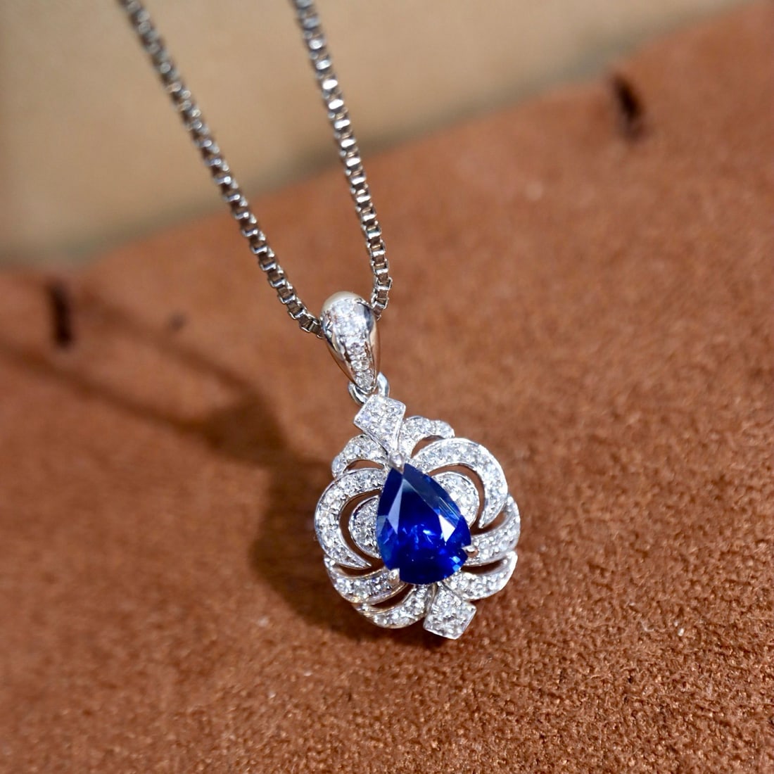 14k Gold 0.69 Ctw Natural Sapphire & Diamond Pendant( Without Chain ) - 2