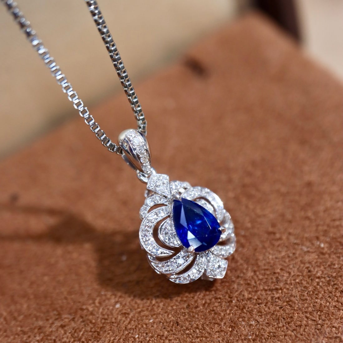 14k Gold 0.69 Ctw Natural Sapphire & Diamond Pendant( Without Chain ) - 3