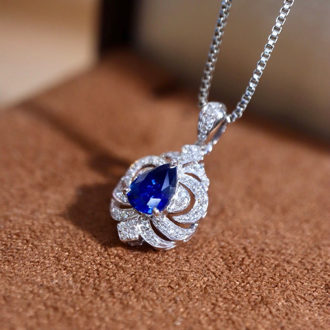 14k Gold 0.69 Ctw Natural Sapphire & Diamond Pendant( Without Chain ) - 4