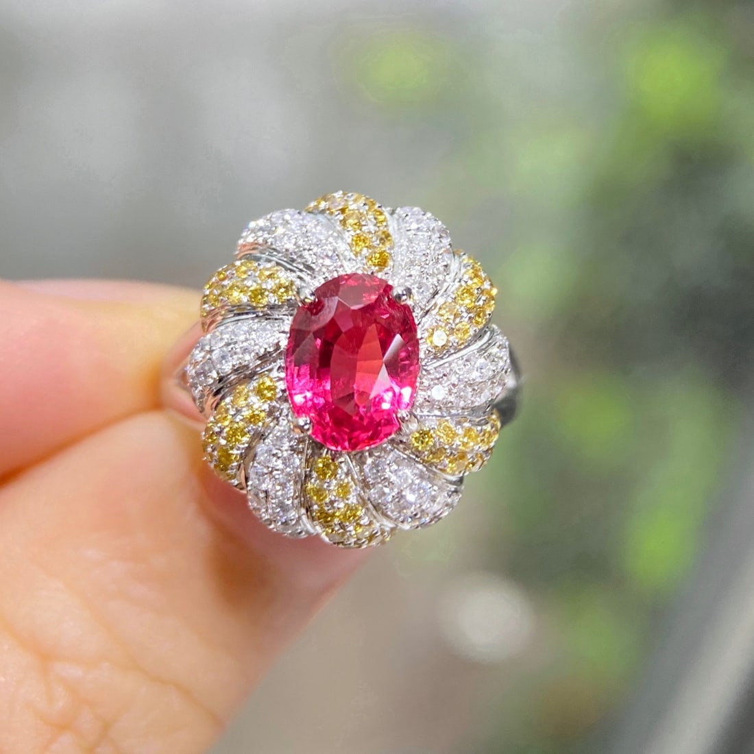 14k Gold 2.36 Ctw Vivid Pink Natural Spinel & Diamond Ring - 3