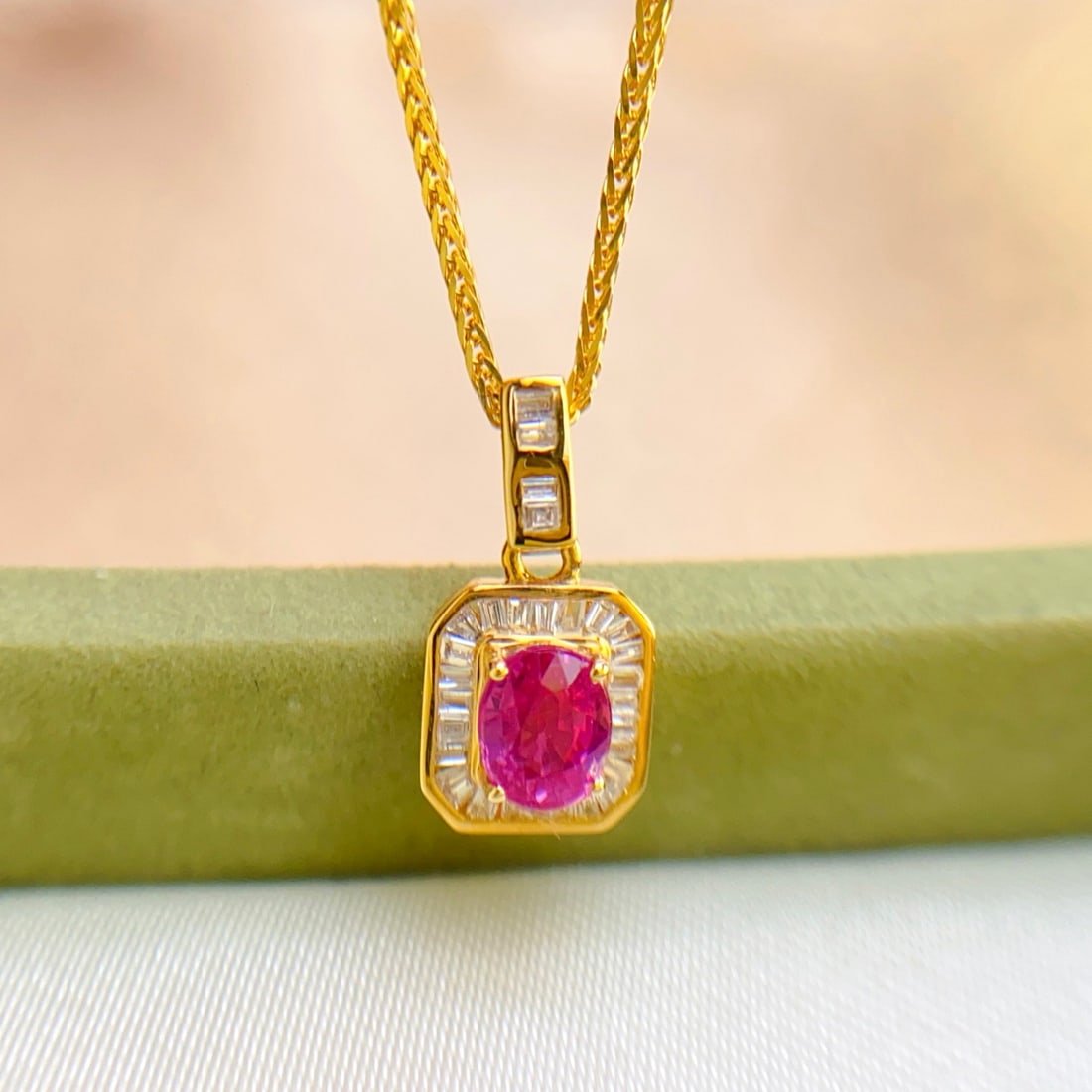 14k Gold 0.66 Ct Natural Ruby & Diamond Pendant( Without Chain ): Ref:231094171 // gold content:14k gold // main gemstone:ruby // shape:oval // carat weight:0. 66ct // color:red // treatment:natural // // adjacent gemstone 2 : diamond // number of stones:30 //
