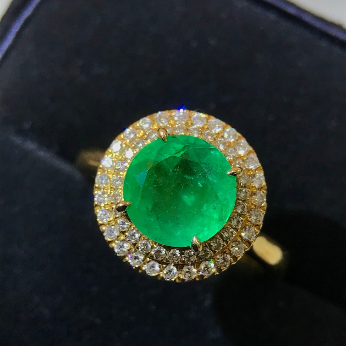 14k Gold 2.58 Ctw Natural Emerald & Diamond Ring - 2