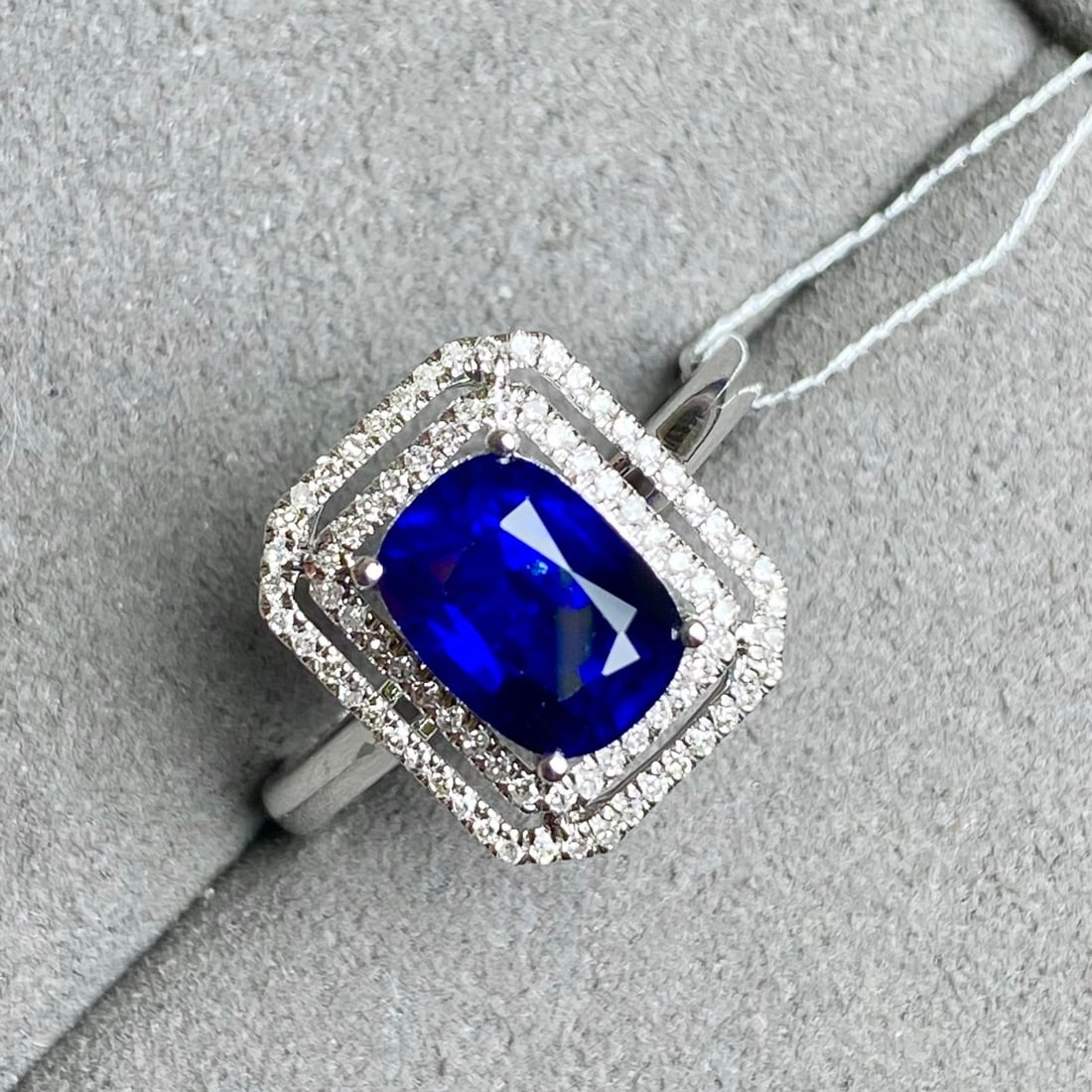 14k Gold 2.91 Ctw Natural Sapphire & Diamond Ring - 4