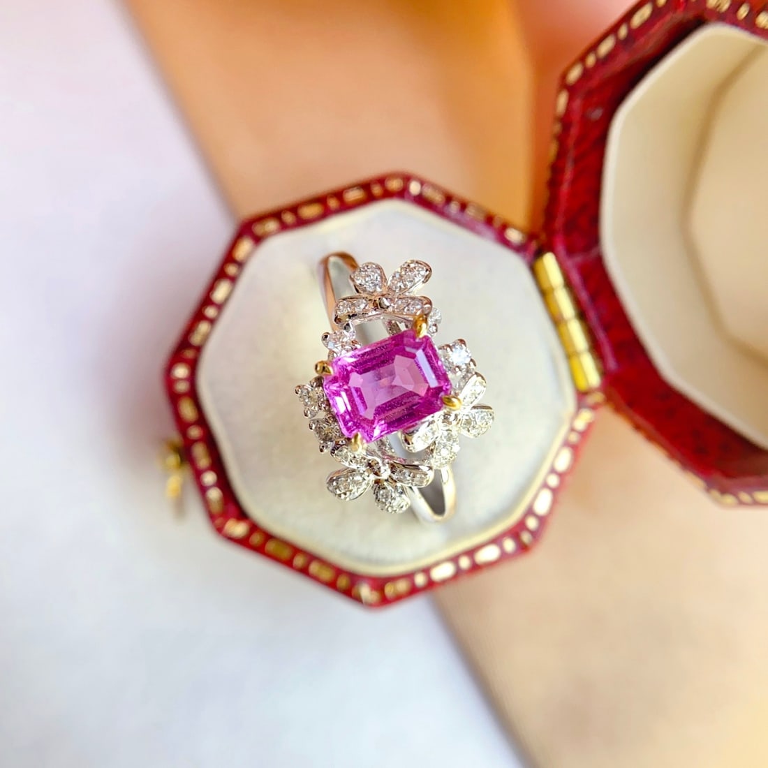 14k Gold 1.35 Ct Natural Padparadscha Sapphire & Diamond Ring - 2