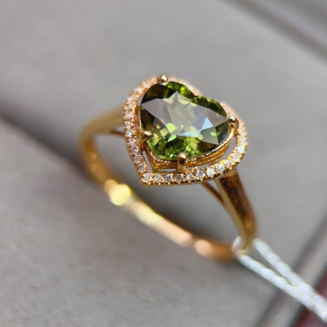 14k Gold 1.6 Ct Natural Tourmaline & Diamond Ring - 4
