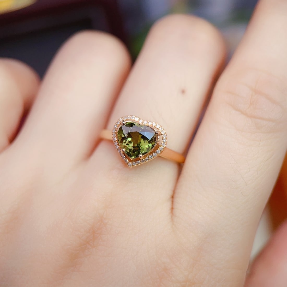 14k Gold 1.6 Ct Natural Tourmaline & Diamond Ring - 6