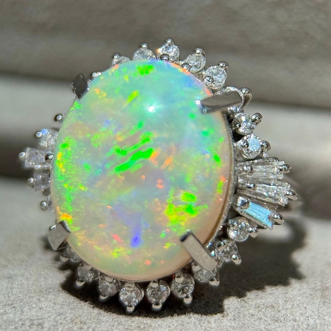 14k Gold 6.72 Ctw Natural Opal & Diamond Ring - 4