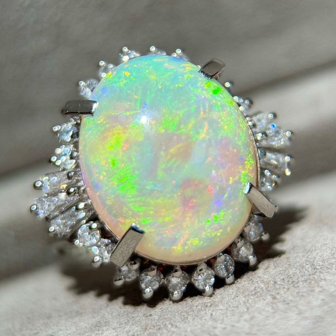 14k Gold 6.72 Ctw Natural Opal & Diamond Ring - 7