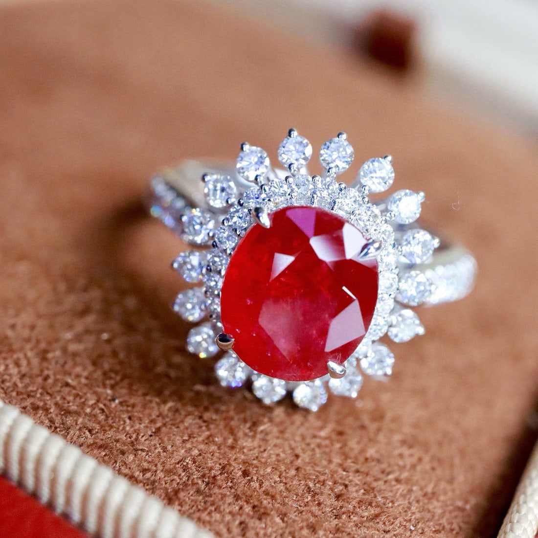14k Gold 2.61 Ctw Natural Ruby & Diamond Ring/pendant( Without Chain ): Ref:231094195 // gold content:14k gold // ring size:7. 25us // // main gemstone:ruby // shape:oval // carat weight:2. 05ct // color:pigeonblood red // treatment:natural // // adjacent gemstone 2 : dia