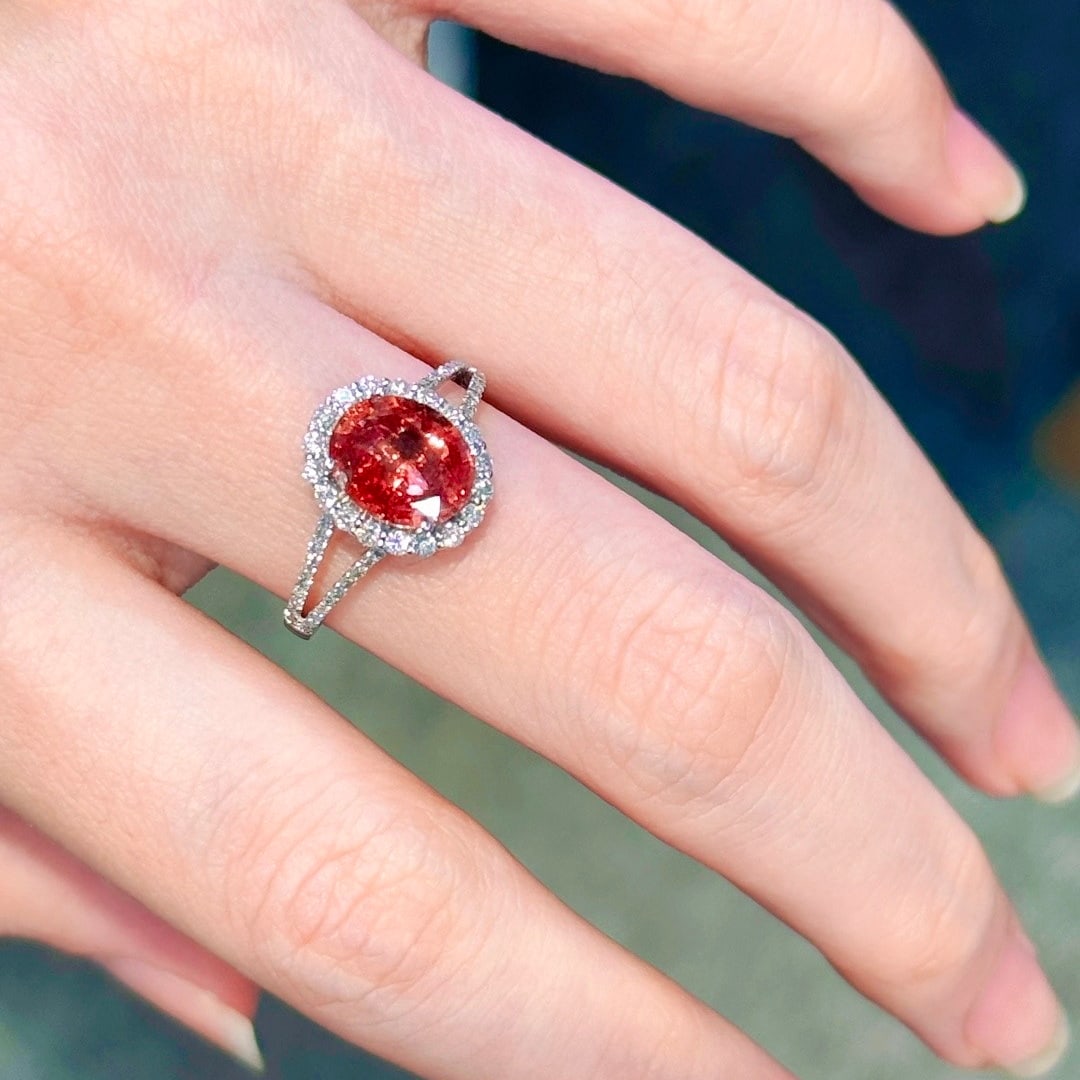 14k Gold 2.29 Ctw Natural Padparadscha Sapphire & Diamond Ring - 6