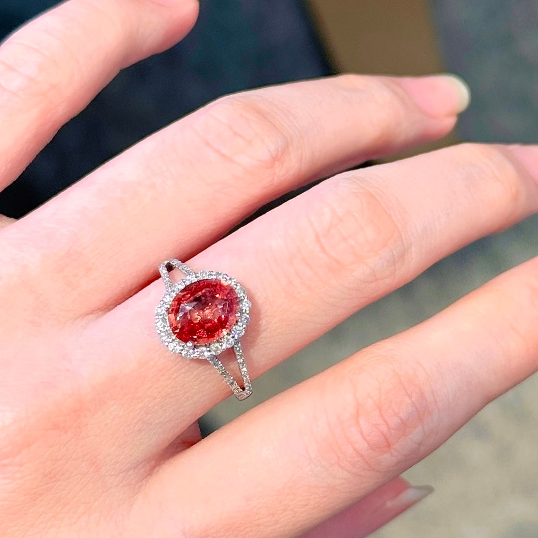 14k Gold 2.29 Ctw Natural Padparadscha Sapphire & Diamond Ring - 7