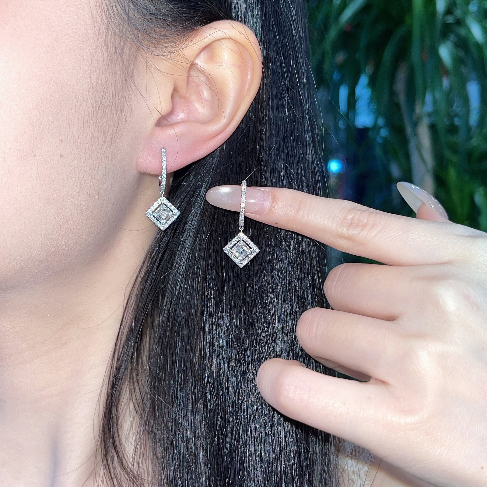 14k Gold 0.8 Ct Natural H Diamond Earrings - 4