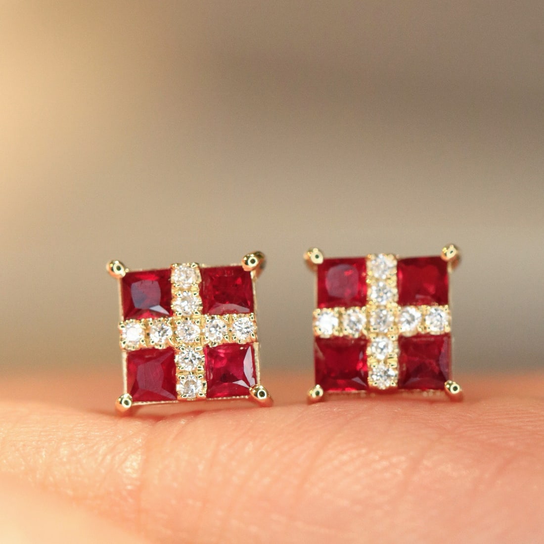 14k Gold 0.54 Ctw Natural Ruby & Diamond Earrings - 2