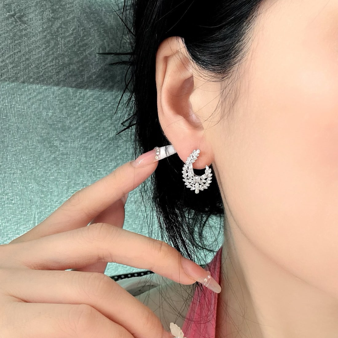 14k Gold 0.9 Ct Natural H Diamond Earrings - 3