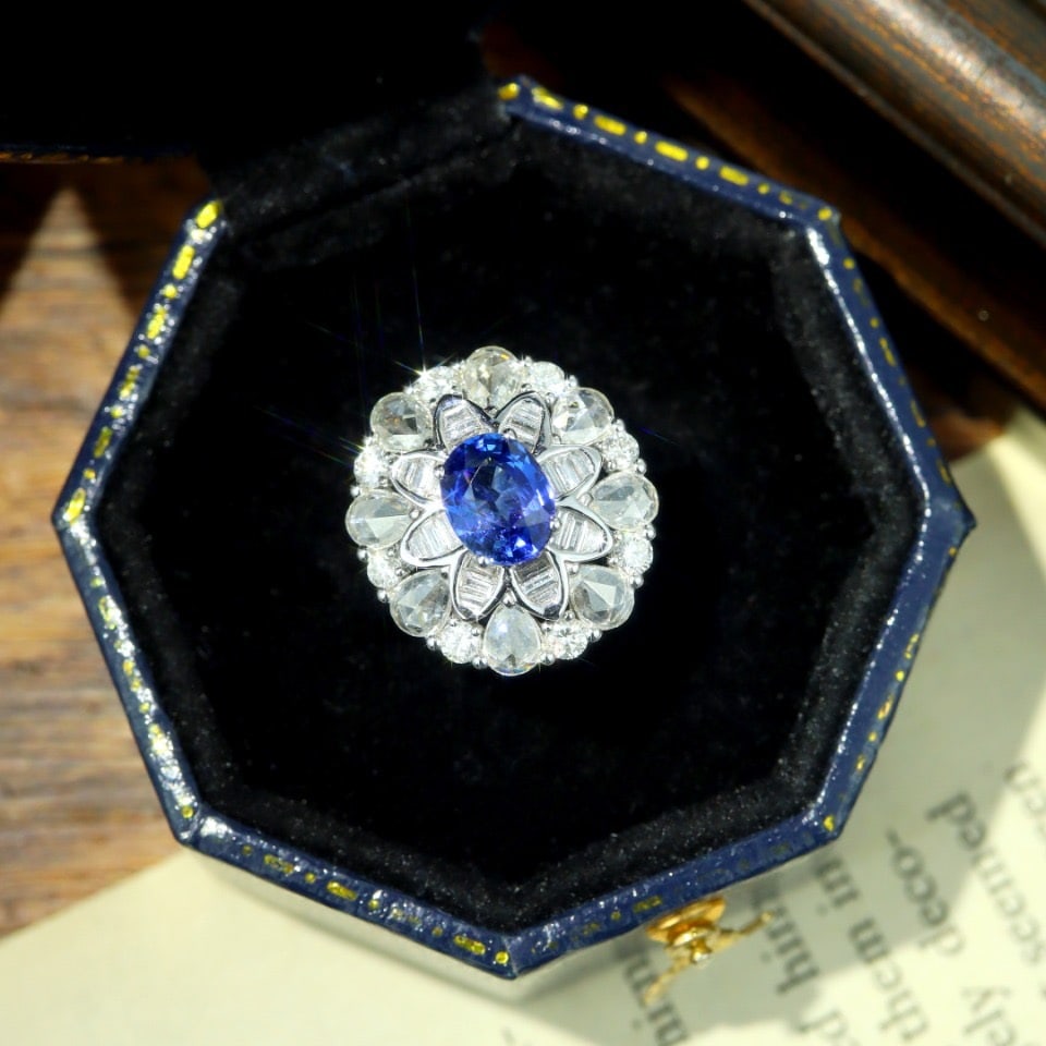 14k Gold 2.03 Ctw Natural Sapphire & Diamond Ring - 2