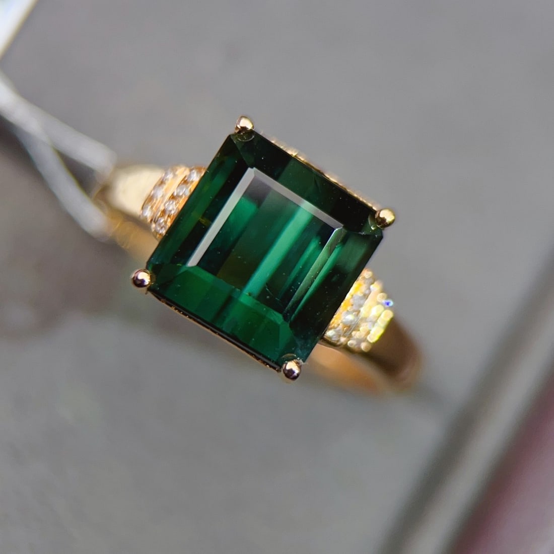 14k Gold 4.14 Ctw Natural Tourmaline & Diamond Ring - 3