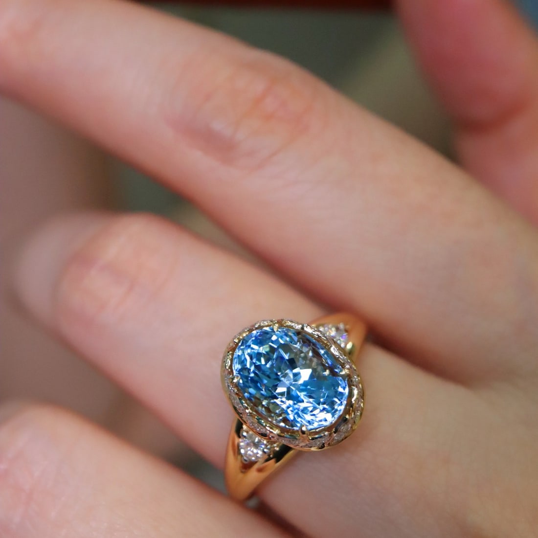 14k Gold 2.96 Ctw Natural Aquamarine & Diamond Ring - 6