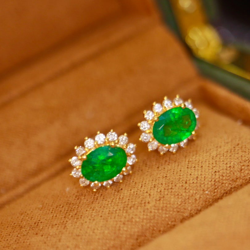 14k Gold 1.68 Ctw Vivid Green Natural Emerald & Diamond Earrings - 8