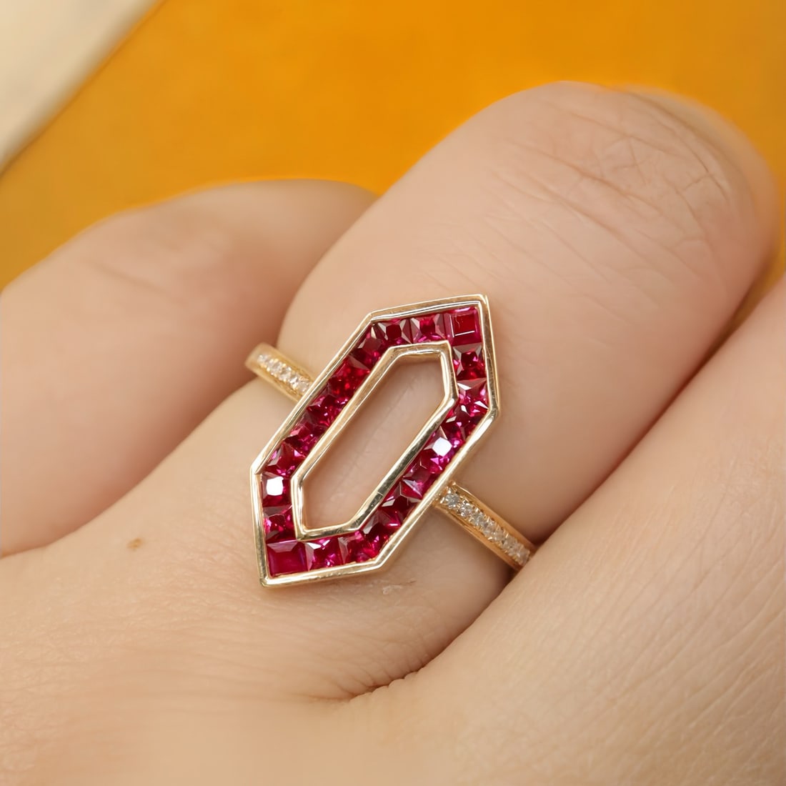 14k Gold 0.79 Ctw Natural Ruby & Diamond Ring - 6