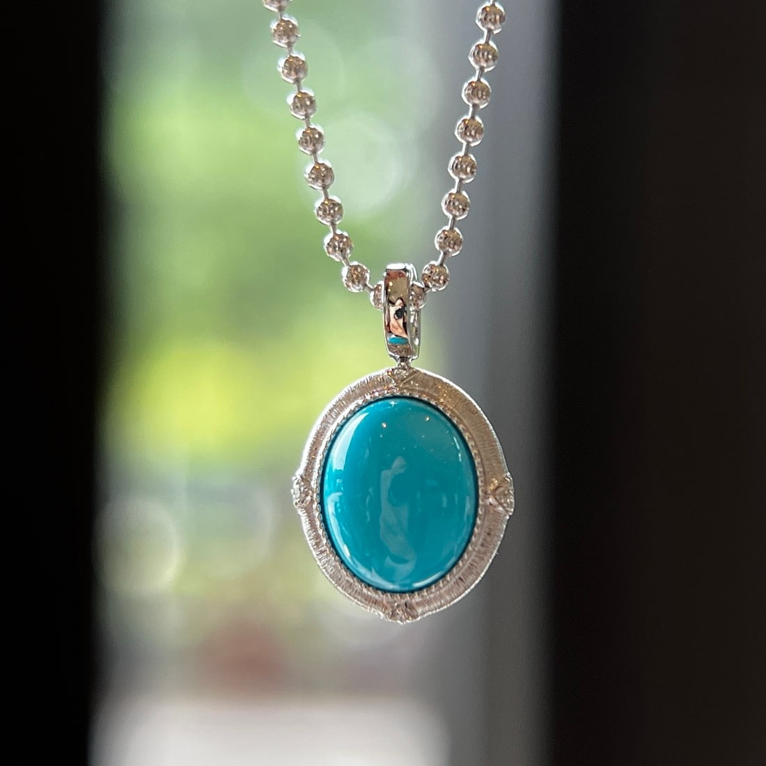 14k Gold 2.65 Ctw Natural Blue Turquoise & Diamond Pendant( Without Chain ): Ref:231094360 // gold content:14k gold // main gemstone:blue turquoise // shape:oval // carat weight:2. 62ct // color:blue // treatment:natural // // adjacent gemstone 2 : diamond // shape:round // ca