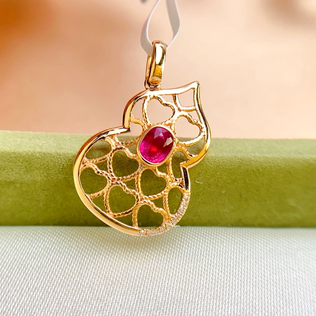 14k Gold 0.40 Ct Natural Ruby & Diamond Pendant( Without Chain ) - 4