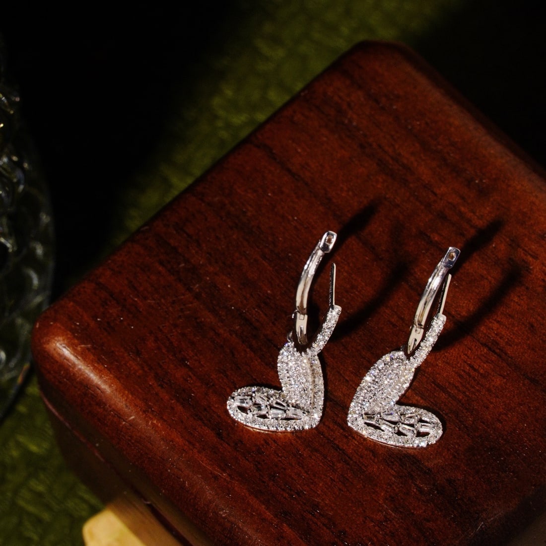 14k Gold 0.66 Ct Natural H Diamond Earrings - 4