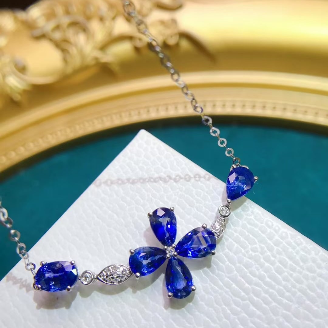14k Gold 3.8 Ct Natural Sapphire & Diamond Necklace - 3