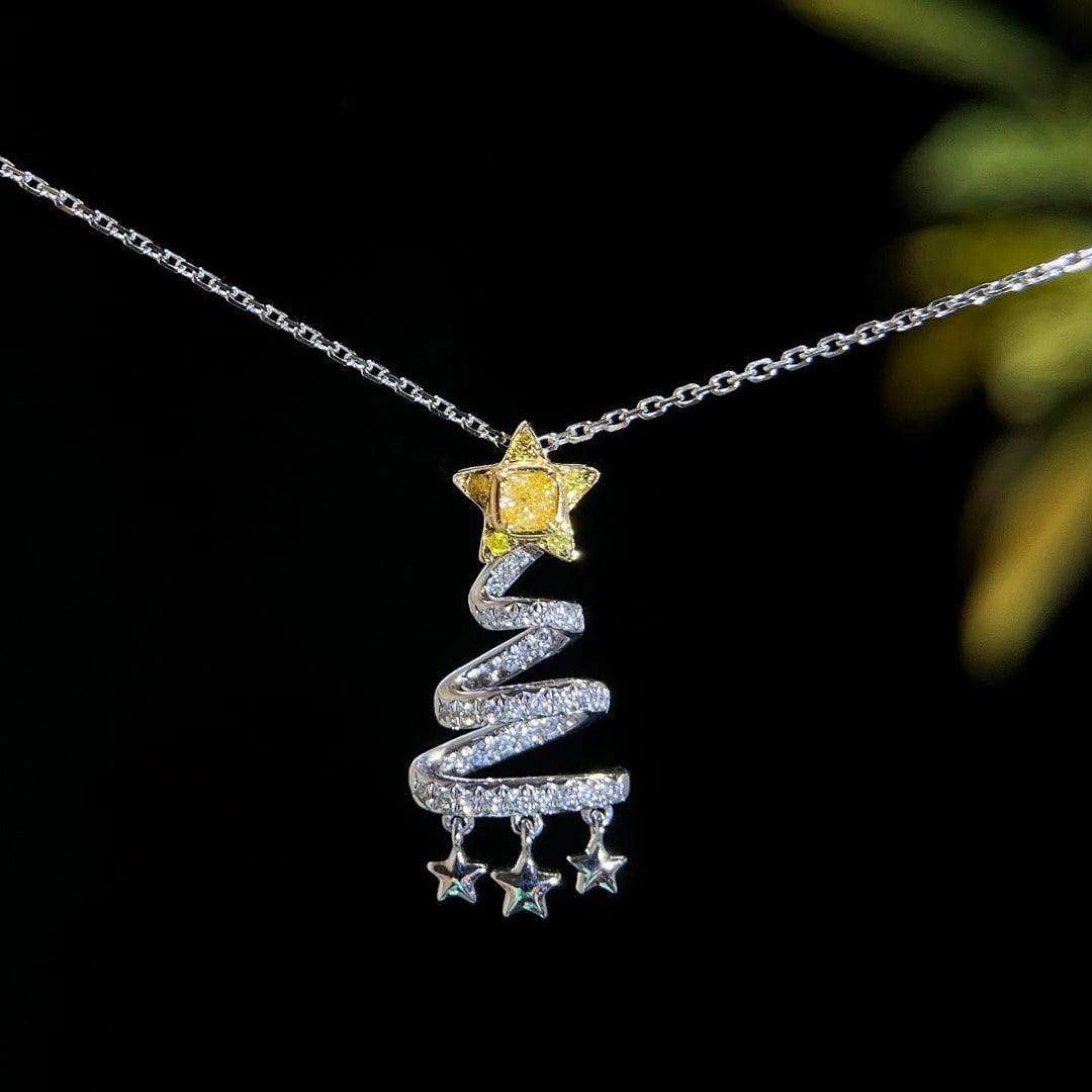 14k Gold 0.23 Ctw Natural Yellow Diamond & Diamond Necklace: Ref:231094405 // gold content:14k gold // main gemstone:yellow diamond // shape:cushion // carat weight:0. 08ct // color:yellow // treatment:natural // // adjacent gemstone 2 : diamond // shape:round