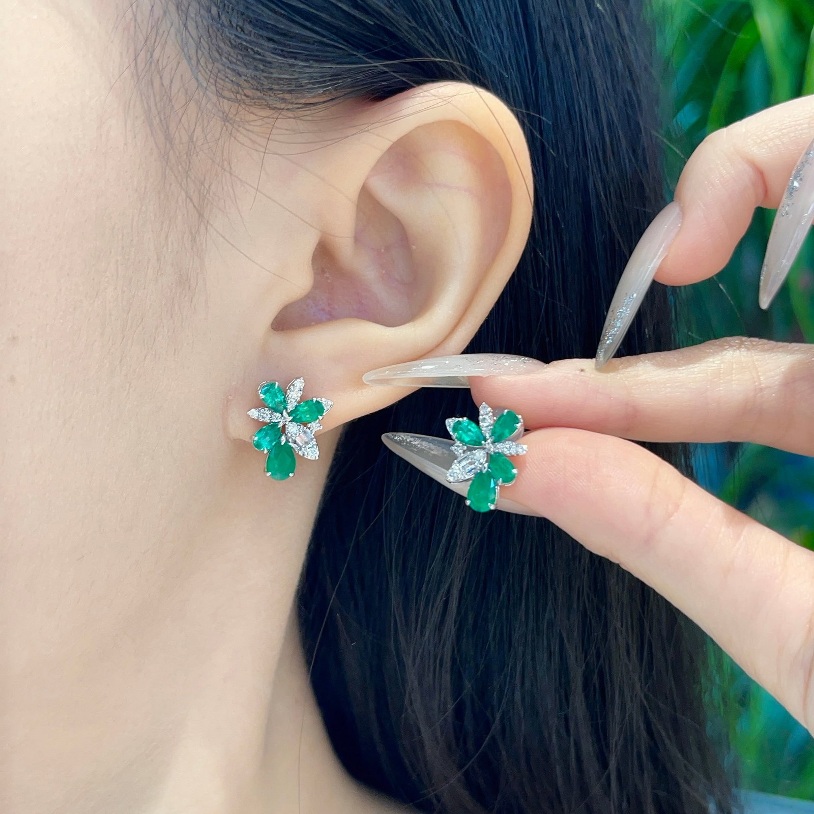 14k Gold 1.8 Ct Vivid Green Natural Emerald & Diamond Earrings - 3
