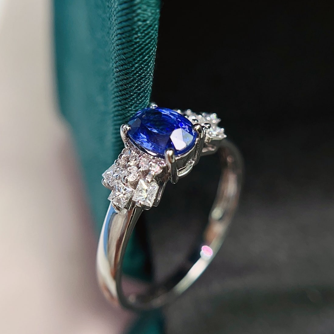 14k Gold 1.10 Ct Natural Sapphire & Diamond Ring - 6